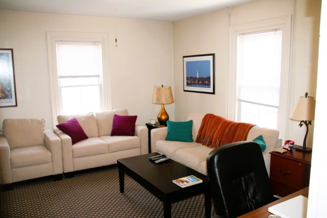 Photo - 96 Highland St