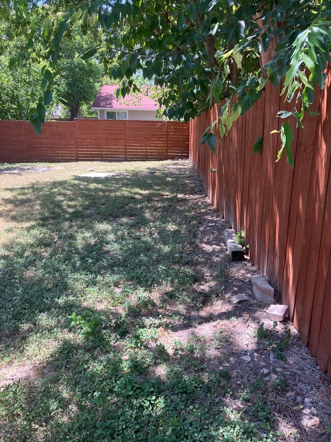 Photo - 6902 Colony Park Dr