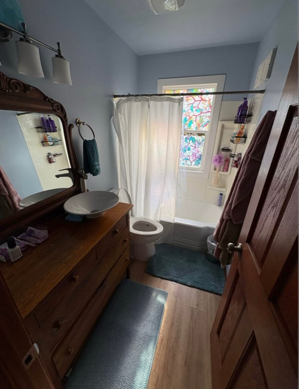 Photo - 1015 8th Ave NW