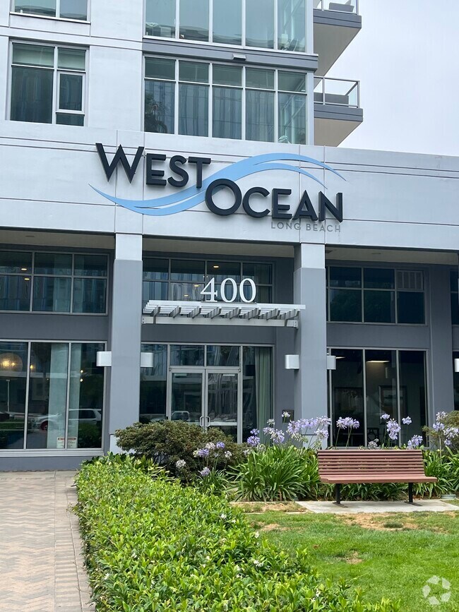 Building Photo - 400 W Ocean Blvd Unit 504 Rental