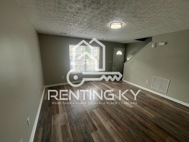 Photo - 2-Bed, 1.5-Bath Townhome with large kitche!