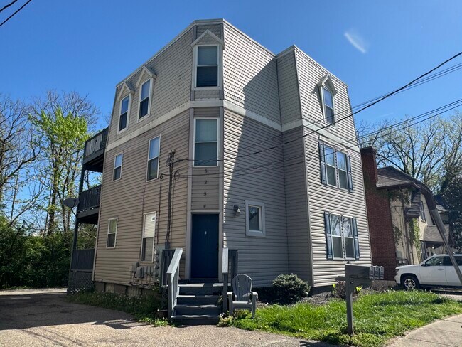Photo - 3254 Berwyn Pl Apartment Unit 2