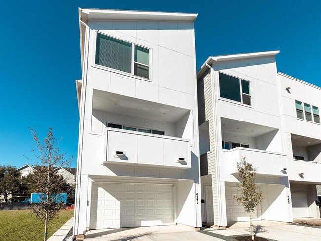 Building Photo - 4225 Eli St Rental