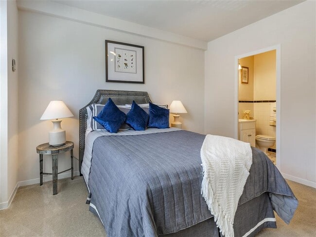 Photo - The Broadview Apartments