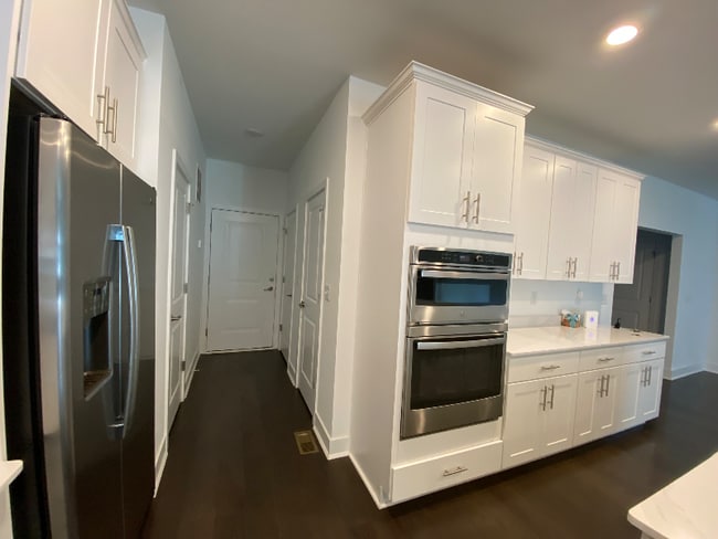 Photo - 3105 Aviator Ave