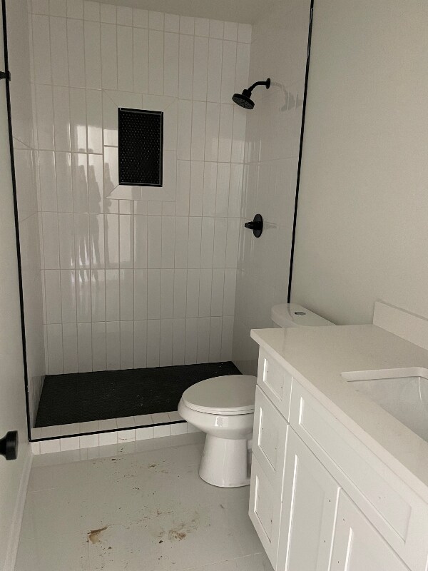 Photo - 216 E 16th St