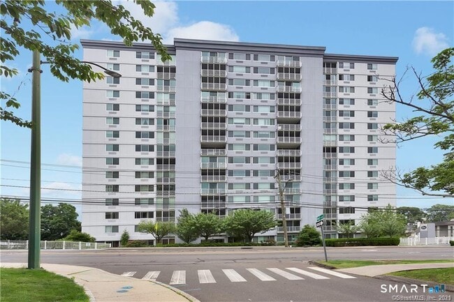 Photo - 1 Strawberry Hill Ave Unidad APT 3G