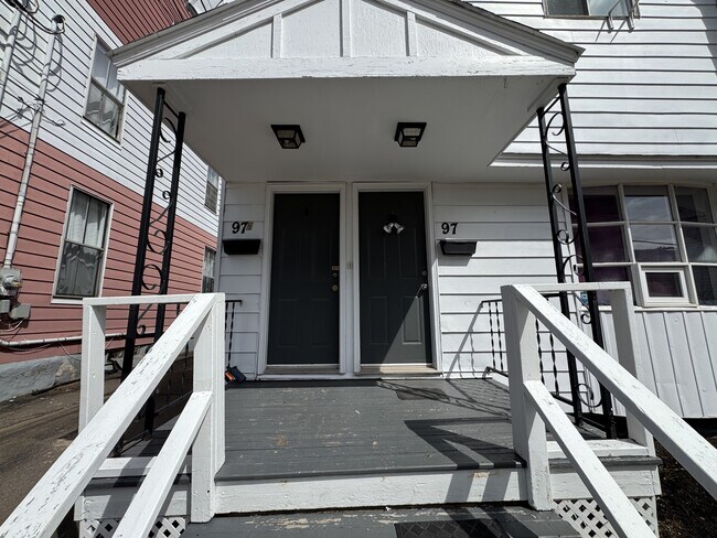 Photo - 97 1/2-97 1/2 Cameron St