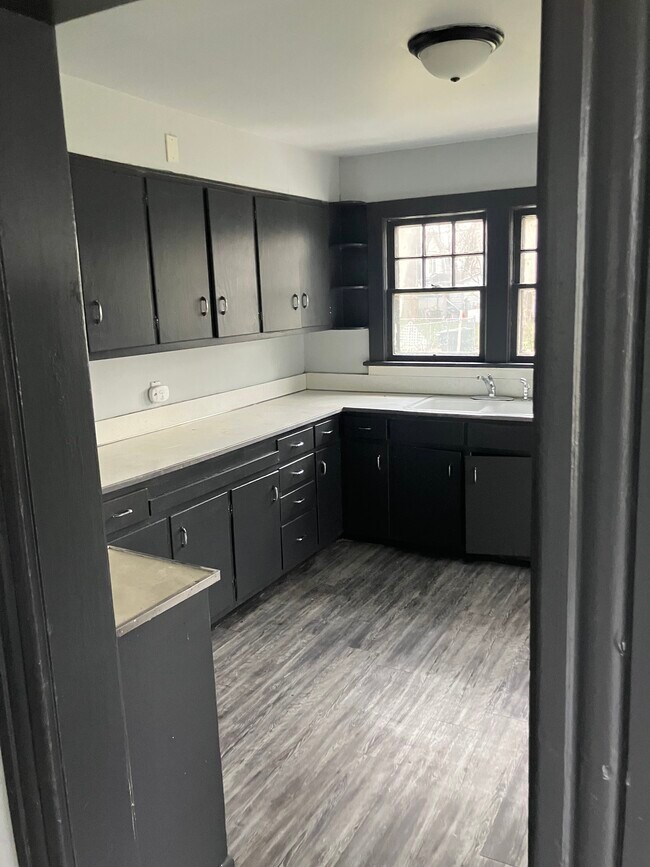 Photo - 517 Sheridan St