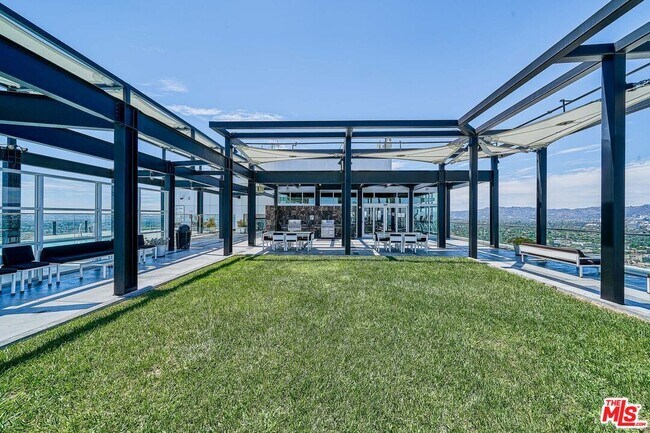 Photo - 3810 Wilshire Blvd Condo Unit 2103
