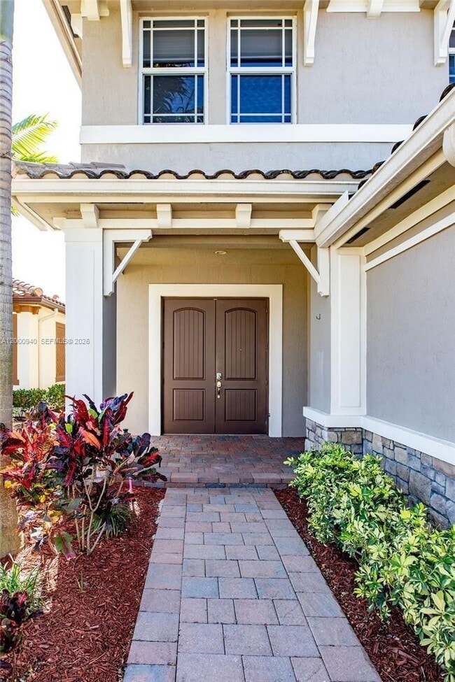 Photo - 8630 Lakeside Bnd