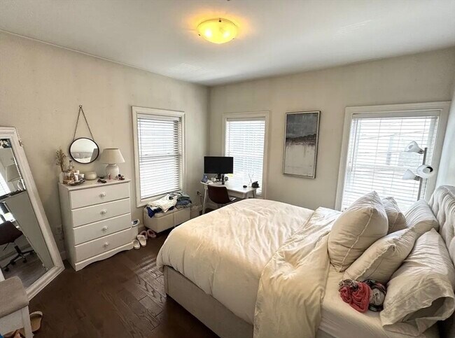 Photo - 7 Loring St Unit 2