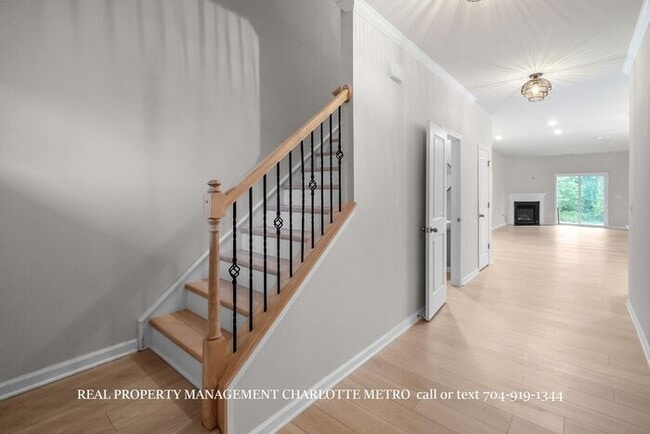 Photo - Stunning 4-BR Home on Wooded Cul-De-Sac Lot in Brightwater – Minutes from Rivergate!