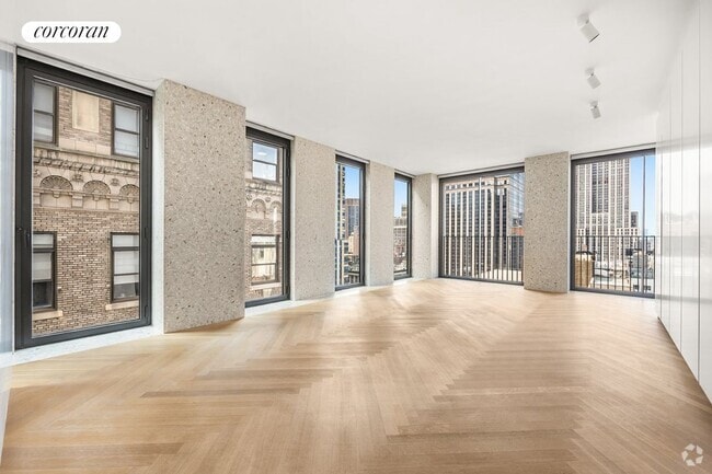 Building Photo - 16 W 40th St Rental