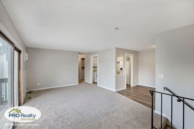 Photo - 2 Bedroom Townhome In Eagan