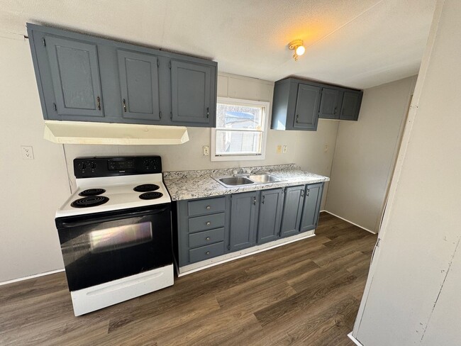 Photo - 2/2 Single Wide in Ellenboro, NC