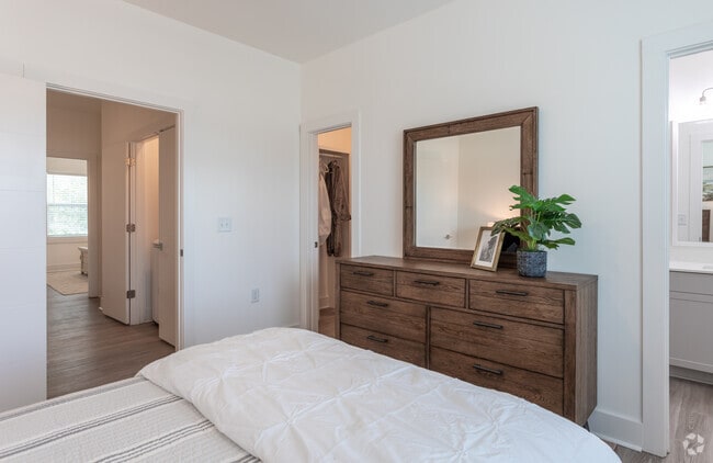 2BR, 2.5BA - 1482SF Veridian- Bedroom