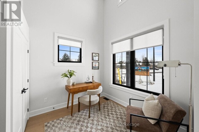 Photo - 300 Hilversum Ln