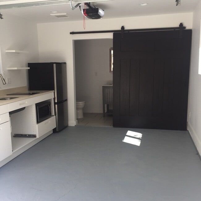 Photo - 5312 9th Ave NE Unidad #C