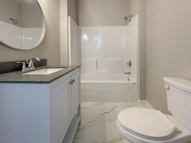 Photo - 652 S Campbell Ave