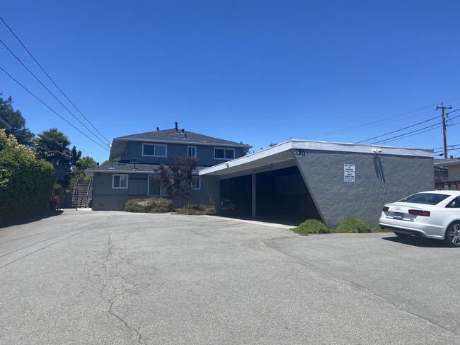 Photo - 837 Corcoran Ave