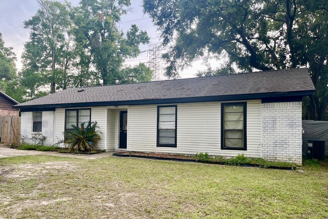 Photo - 7752 Deborah Dr Casa