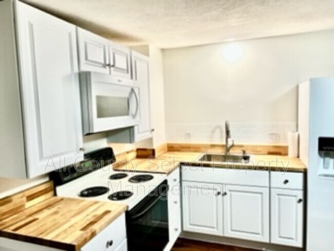 Photo - 5 Marshfield St Unit #2