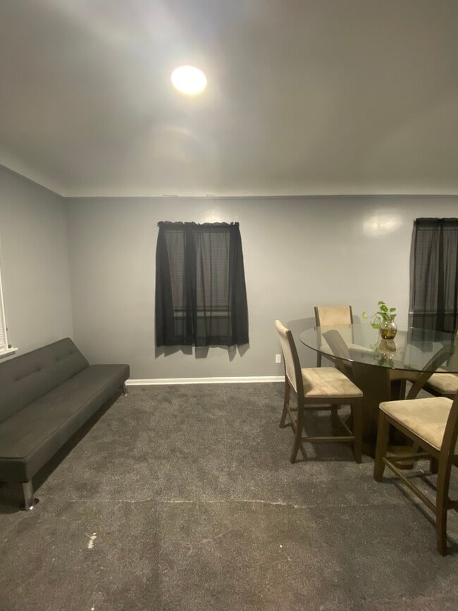 Photo - 21 Bellevue St Unit Bellevue Lower