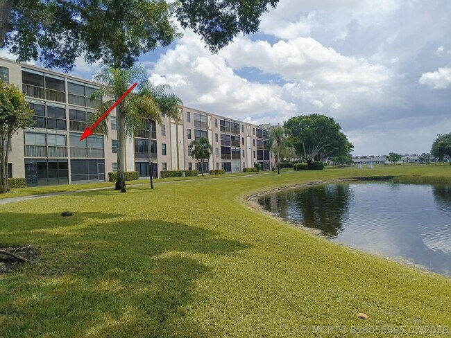 Photo - 7280 Amberly Ln Unit 207