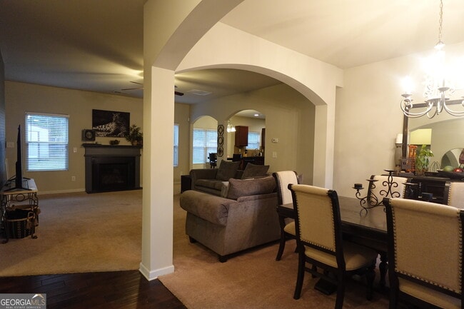 Photo - 9775 Ivey Ridge Cir