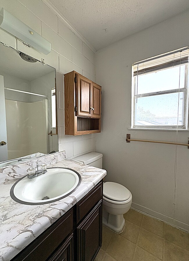 Photo - 402 S 2nd St Unit B