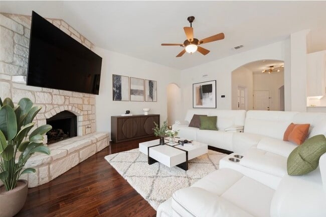 7428 Boulder Creek Dr