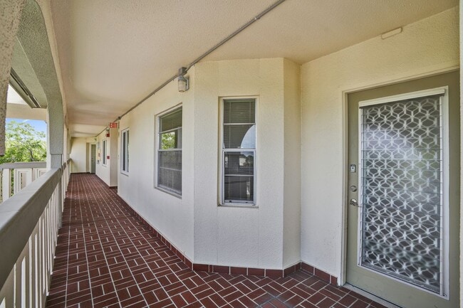 Photo - 1501 Cayman Way Unidad C4