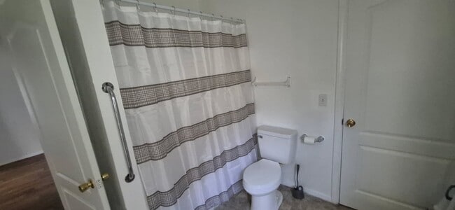 Photo - 526 N Douglas Ave