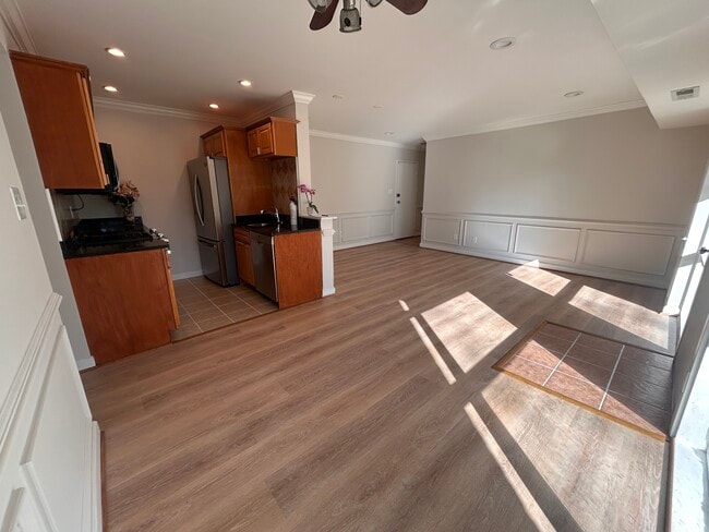 Photo - 4923 Americana Dr Unit 4923 T7