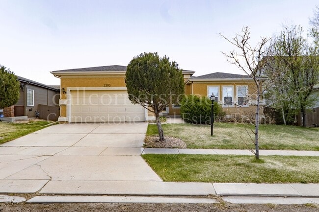 Building Photo - 3305 Hollycrest Dr Rental