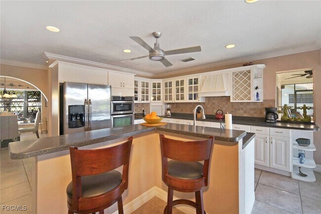 Photo - 1704 Savona Pkwy