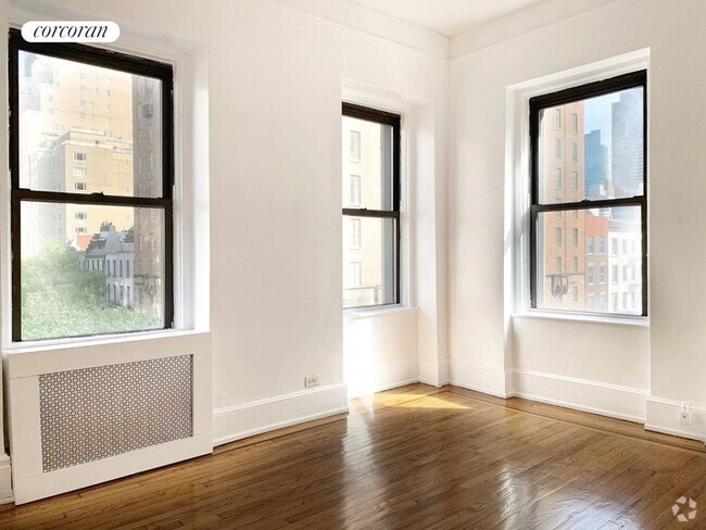Building Photo - 135 E 63rd St Rental