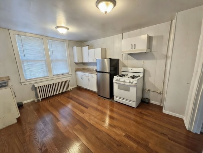 Building Photo - 3802 Butternut St Unit 2