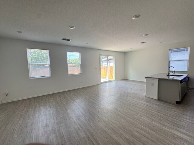 Photo - 4422 Chandler Rd