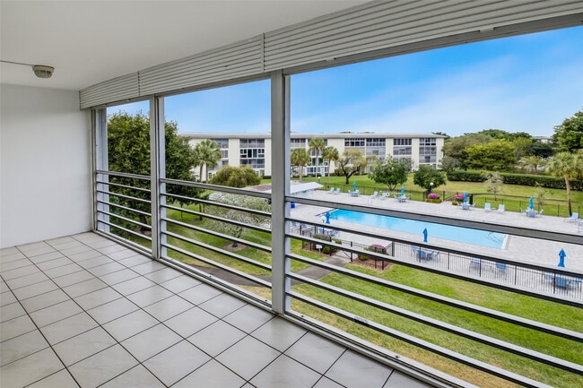 Building Photo - 2505 Antigua Terrace Unit D-4