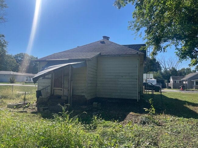 Photo - 219 Pine St