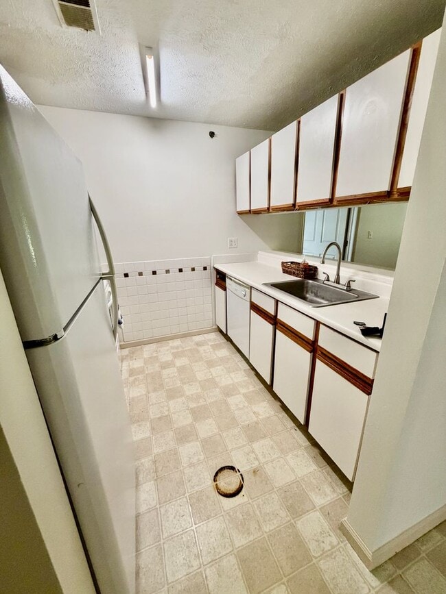 Photo - 7205 University Commons Dr