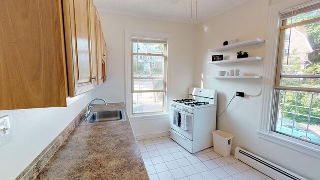 Photo - 1729 Commonwealth Ave