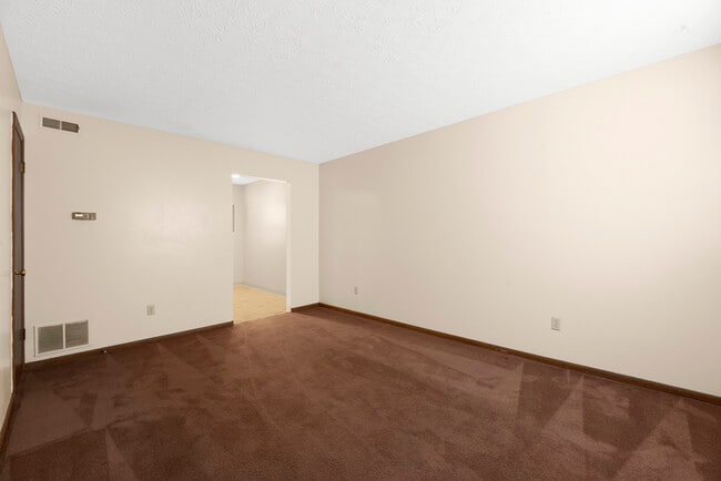 Photo - 116 W Norwich Ave Unit 2