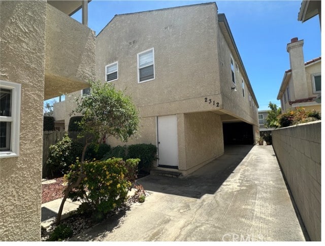 Photo - 2312 Dominguez St