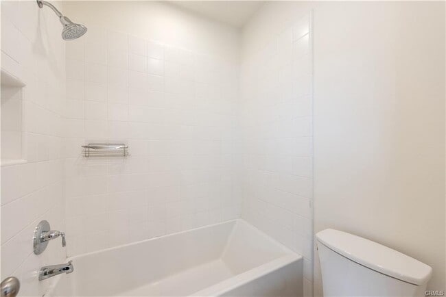 Building Photo - 77 Medford Rental