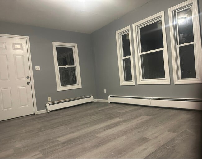 Photo - 126 West St Unit Apt 1