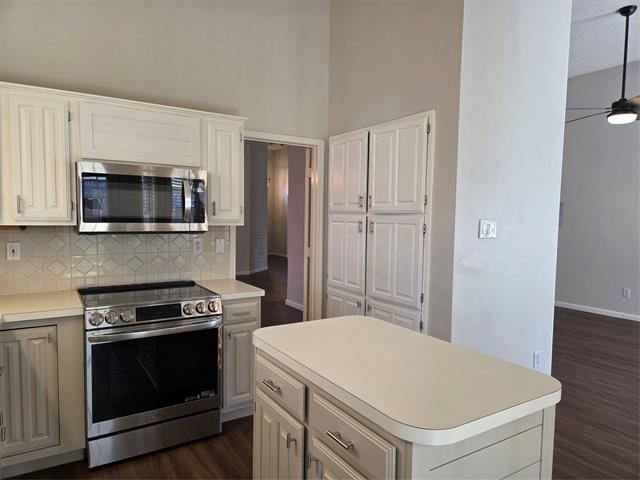 Photo - 2533 Potomac Dr