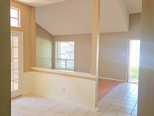 Photo - 2618 Quarry Hill Rd
